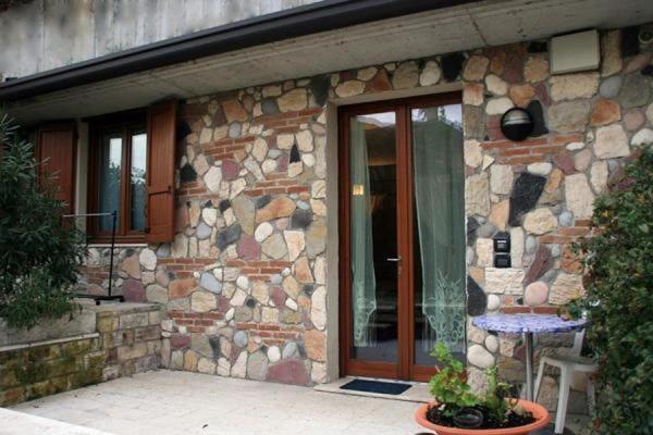 Studio Novecento Mit Eigener Terrasse Desenzano del Garda Exterior foto